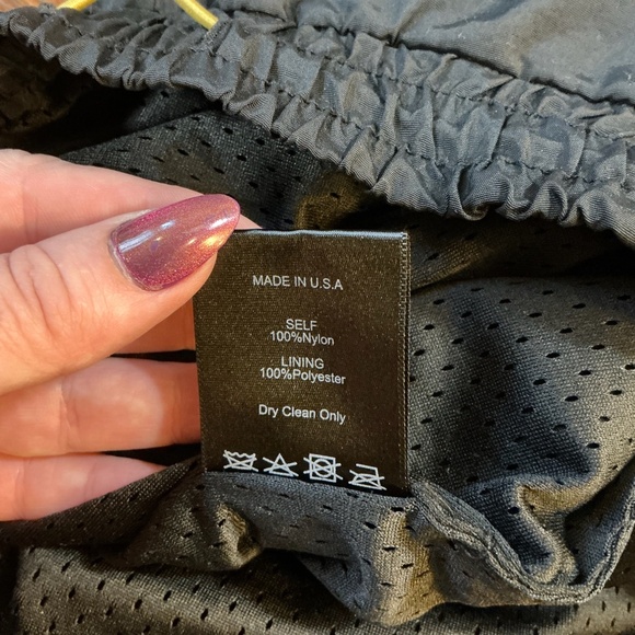 Rhude  Cross Hair Black Nylon Logo Shorts Men’s Medium Drawstring - Picture 11 of 11